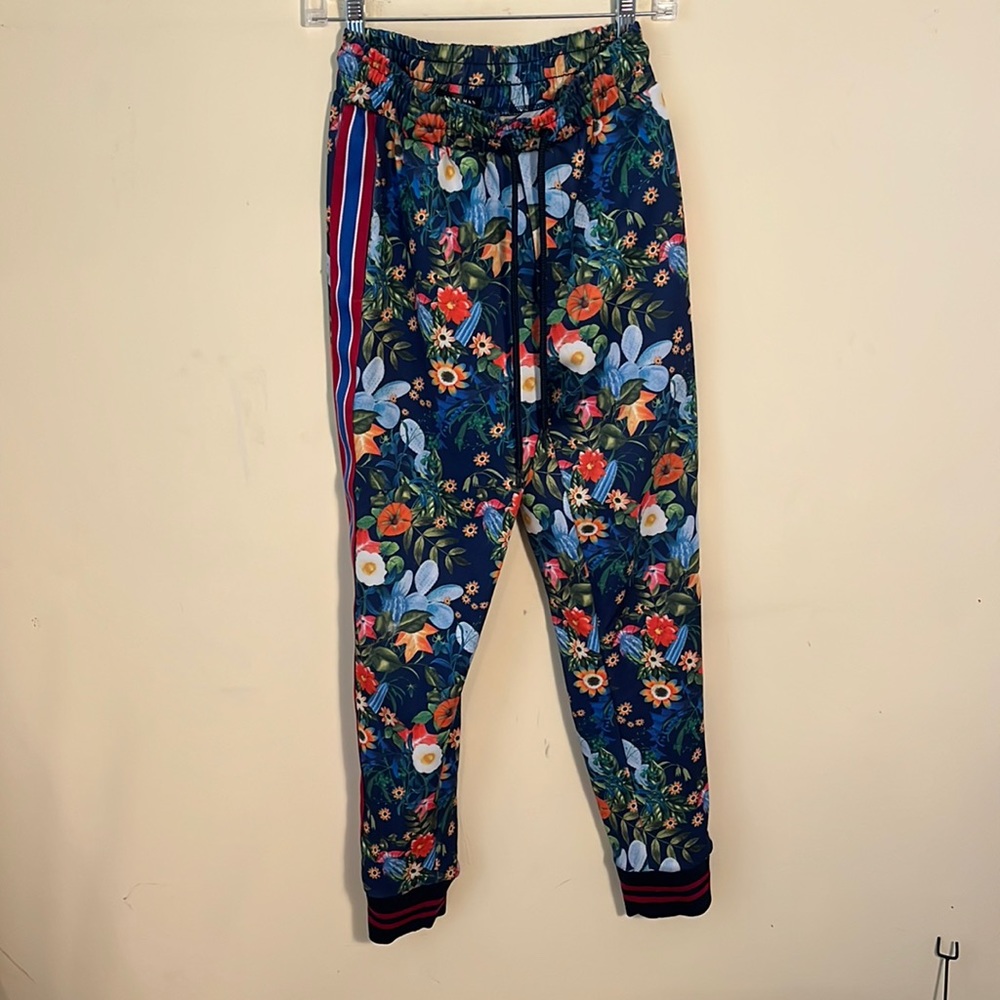 ZARA Men’s Floral Joggers Size M